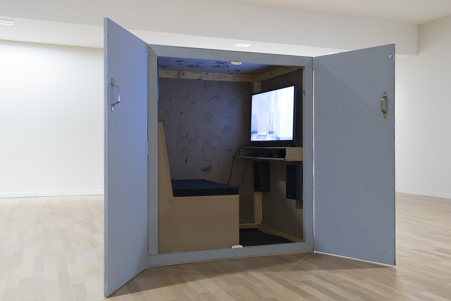 Jon Rafman, installation view, Les Abattoirs, Toulouse